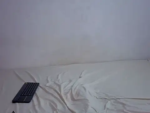 Scarlett_Cherry_ Cameră chat live