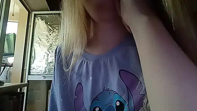 Sala de chat en directo de pinkpinkpinkpinkdoll