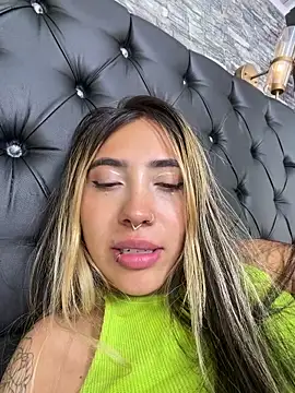 Sala de chat ao vivo de ManuelaVeeleez