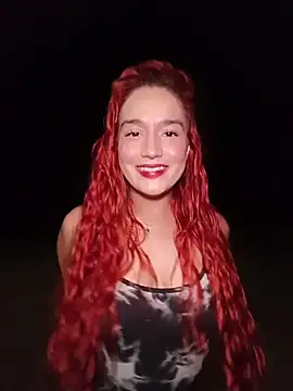 isabella_ferrer99 Adlı Modelin Canlı Sohbet Odası