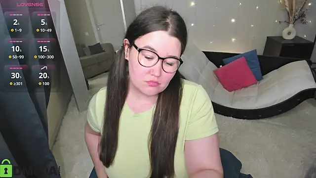 Miss_Triss' Live Chat Room