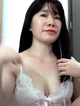 Bondgirl_9 Live Chatrum