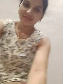 lovelypooja93's Webcam Show