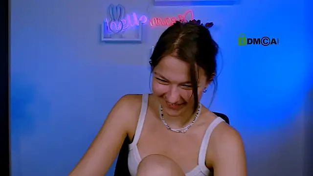 liana_best's Live Chat Room