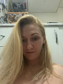 Secret_Ladyx – Naživo chatovacia miestnosť