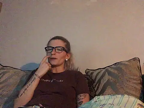 Živá chatovací místnost xxamyleighxx