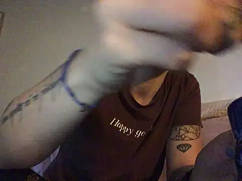 xxamyleighxx 现场聊天室