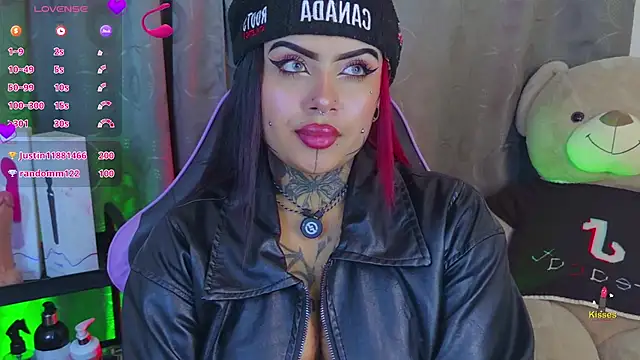 LauriInk1 Live Chatrum