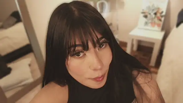 Živá chatovací místnost Jade-Naughty