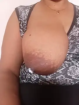 دردشة _Goddes_Sara_ الجنسية المباشرة