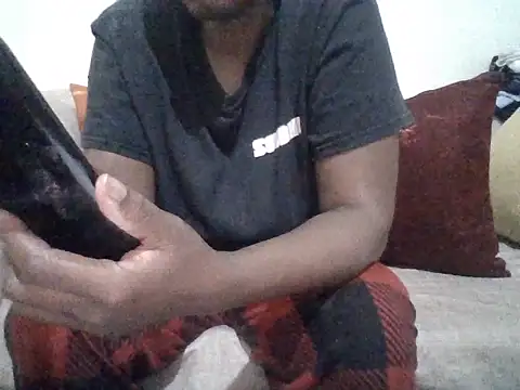 Sexyaryaa's Live Chat Room