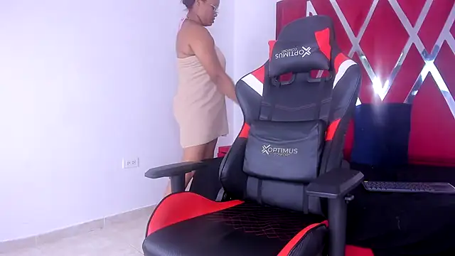 Živá chatovací místnost Mairaasm