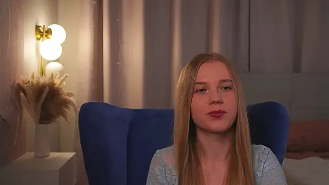 Živá chatovací místnost tayashy