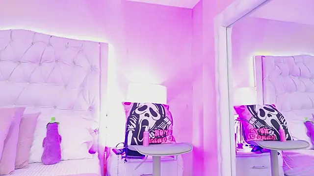 MeganRoseh Live chatroom