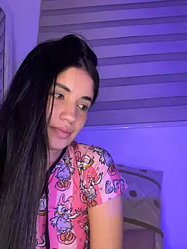 Chat soba uživo modela Lucy_engel
