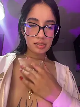 Chat XXX Live Lucy_engel