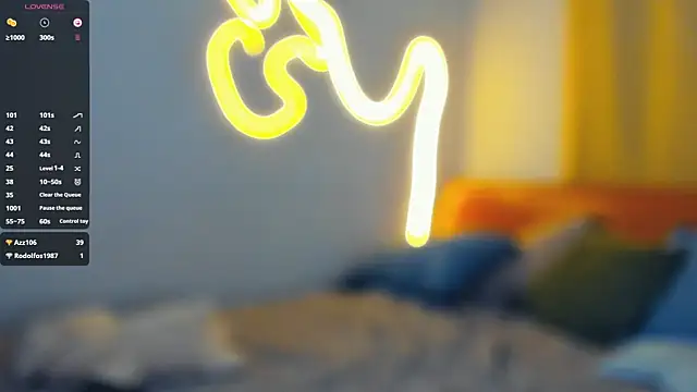 LynnCiprian Adlı Modelin Canlı Sohbet Odası