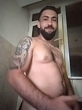 חדר צ'אט בשידור חי של Tommy_Porn_