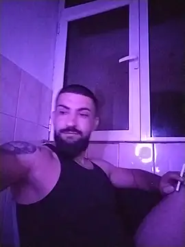Tommy_Porn_'s Live Chat Room