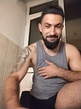 Tommy_Porn_ Adlı Modelin Canlı Sohbet Odası