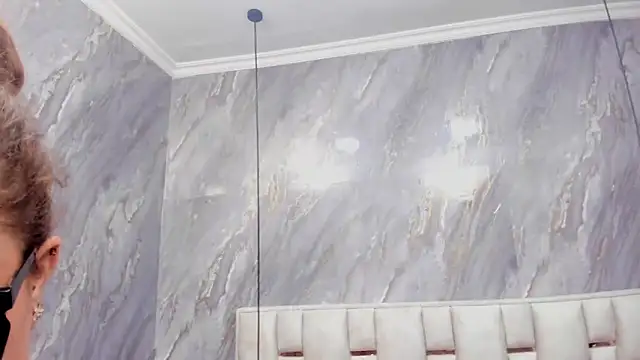 Živá chatovací místnost Milf_Drip