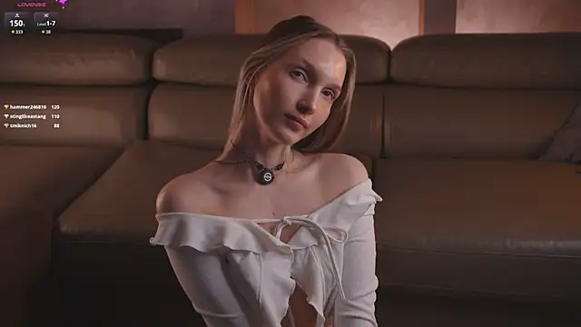 YvetteMilbrett чат на живо