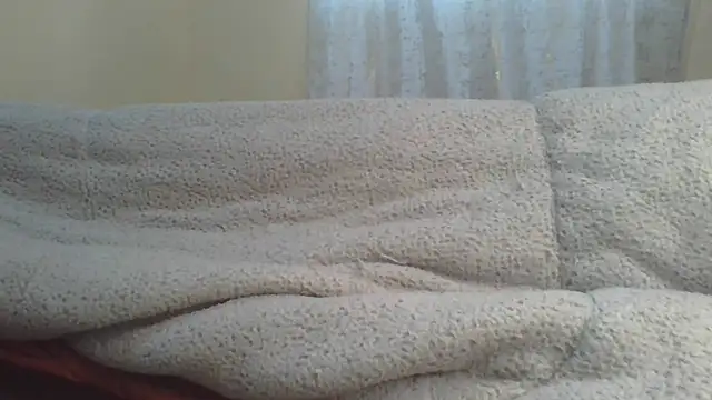 Živá chatovací místnost ndivhuwomuleya