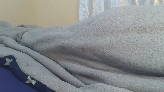 Chat soba uživo modela ndivhuwomuleya