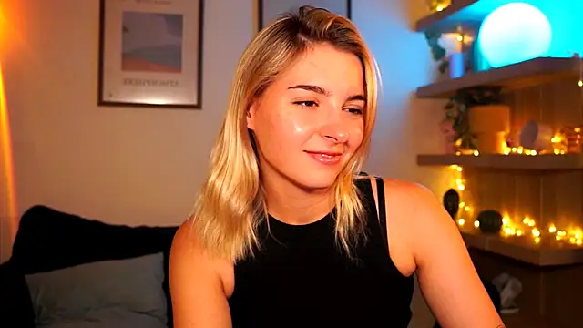 tiny_pixieee Live Chatraum