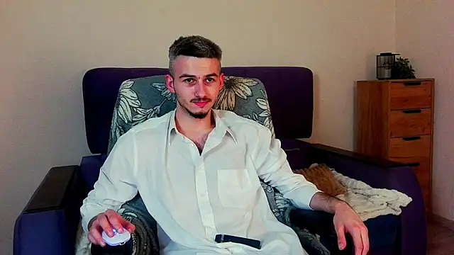 Živá kamerová sex show Magic_Storms