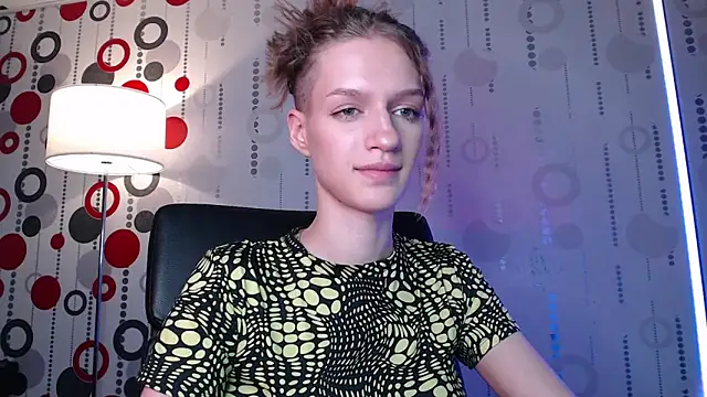 Chrissy_Joyful Cameră chat live