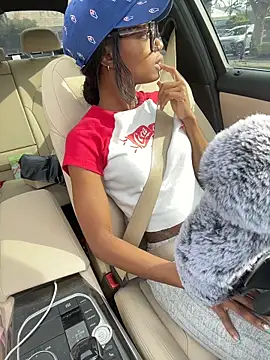 غرفة دردشة Princessssbby المباشرة