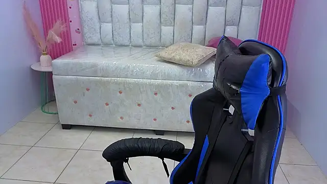 lucero_s1 élő chatszobája