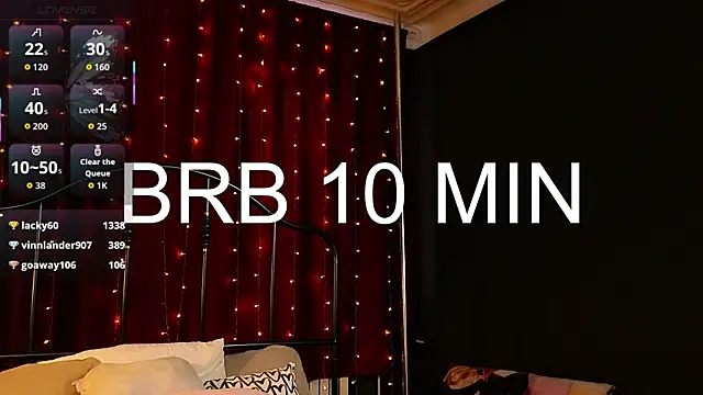 Moonberry_Yi Adlı Modelin Canlı Sohbet Odası