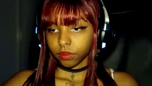 Živá chatovací místnost RamonahGoth