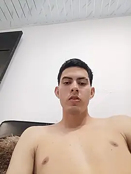 3hornys-straights' Live Chat Room