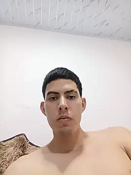 Sala de chat ao vivo de 3hornys-straights