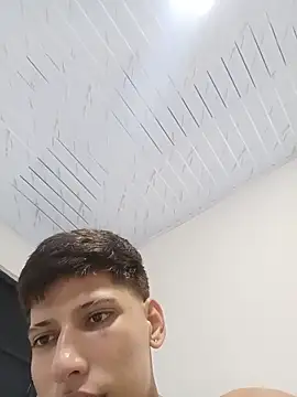 3hornys-straights Cameră chat live
