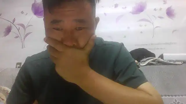 bbbddd-11's Live Chat Room