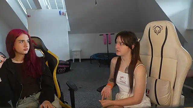 Sweet_cherry054 Live Chatrum
