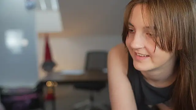 Živá chatovací místnost Sweet_cherry054