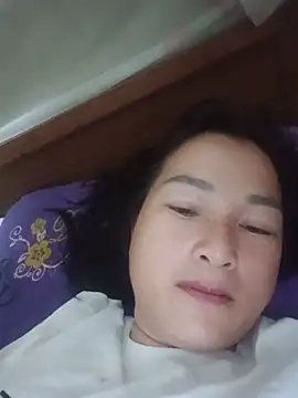ห้องแชทสดของ Yuzi-i