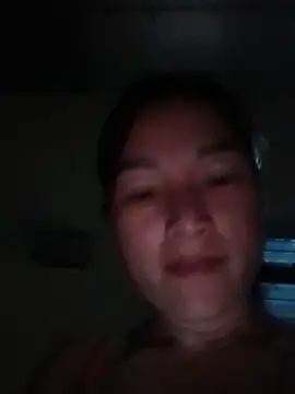 Živá chatovací místnost Yuzi-i
