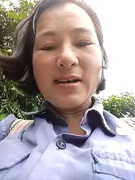 ห้องแชทสดของ Yuzi-i