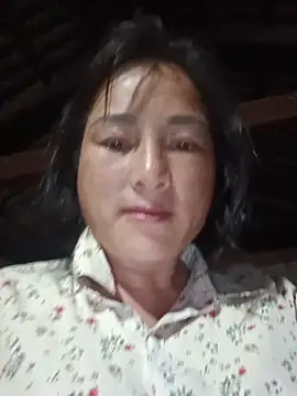 Chat soba uživo modela Yuzi-i