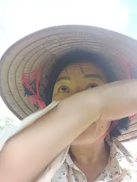 Yuzi-i Ruang Obrolan Langsung