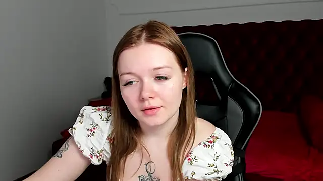 Chat ao vivo de ElinaVale