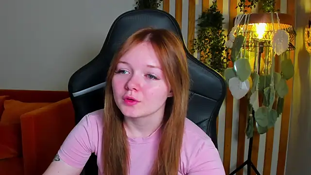 ElinaVale Cameră chat live