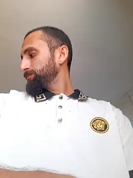 Luccareli10 Live Chatraum