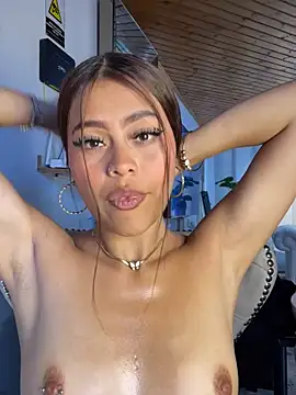 Chat ao vivo de Cloe_pink1